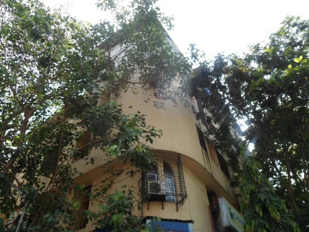 Hotel Karishma Mumbai Bagian luar foto